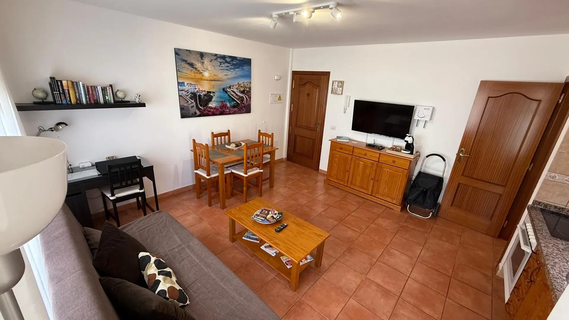 Apartamento Brisas Del Sur - Oasis Tenerife Sur Playa de San Juan  Spain